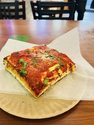 Rocky's Pizzeria & Resturant by null