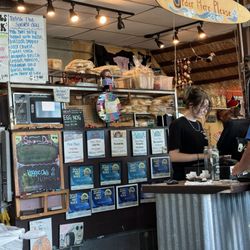 The Grub Hut - Walk up to the counter to order, specials on the white board