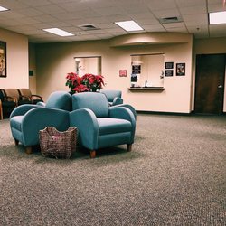 Arizona Wellness Center for Women - Clean and large waiting area