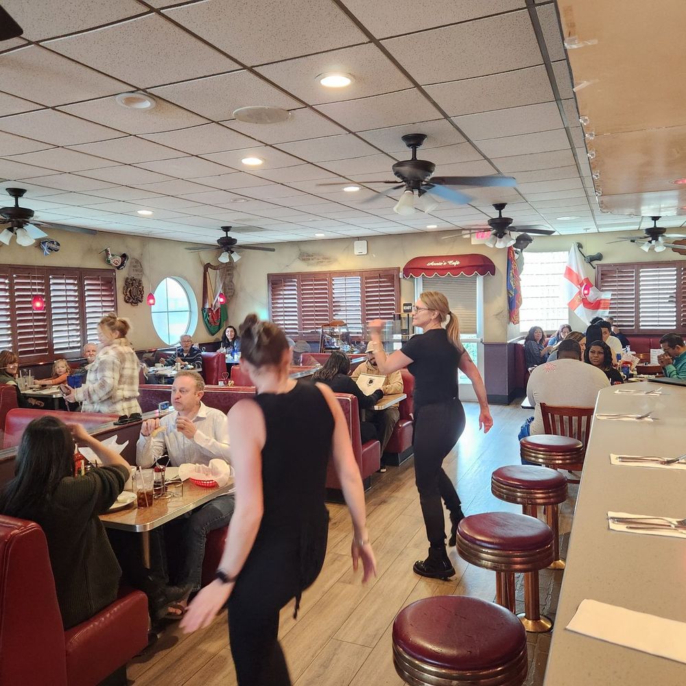 Annie's Cafe - Temecula - Breakfast & Brunch Near Me - Temecula, California Annie's Cafe - Temecula - Breakfast & Brunch Near Me - Temecula, California