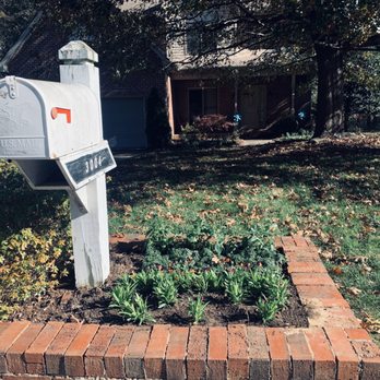 Greenman Land Management - a mailbox in the yard - Landscaping Near Me Greenman Land Management - a mailbox in the yard - Landscaping Near Me