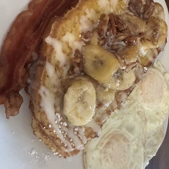 Toasterz Cafe - Banana Foster French Toast - Breakfast & Brunch Near Me - Houston, Texas