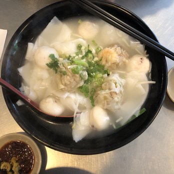 King Noodle - Original fish broth with wontons and cuttlefish balls - Noodles Near Me - Seattle, Washington