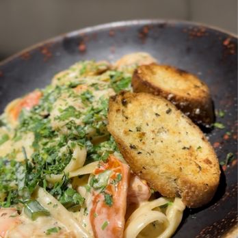 3rd Base LA - Shrimp Pasta - Sports Bars Near Me - Los Angeles, California