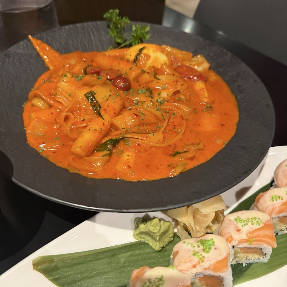 Lab No.1 - AN4. Rose Tteokbokki - Asian Fusion Near Me - Centreville, Virginia
