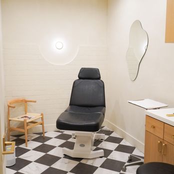 Facile Dermatology + Boutique - Skin Care Near Me - Pasadena, California