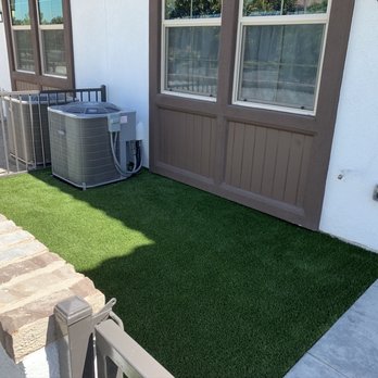 California SynTurf - Larger side of courtyard - Artificial Turf Near Me California SynTurf - Larger side of courtyard - Artificial Turf Near Me