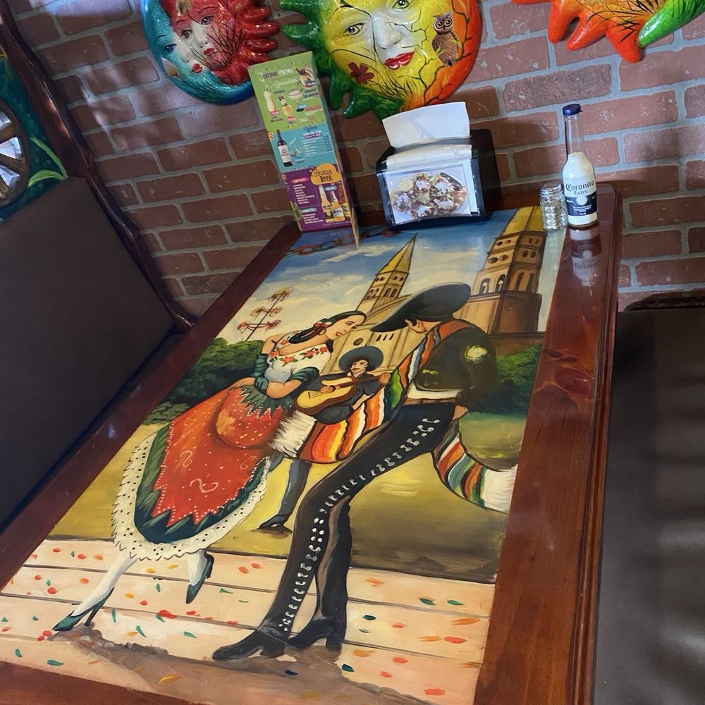 Guadalajara Restaurant - Table booth - Mexican Near Me - Lake Park, Florida Guadalajara Restaurant - Table booth - Mexican Near Me - Lake Park, Florida