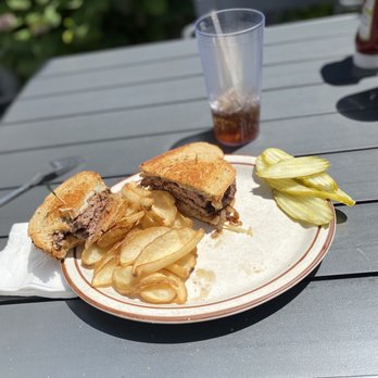 Chowder Bowl - Patty Melt - Seafood Near Me - Newport, Oregon