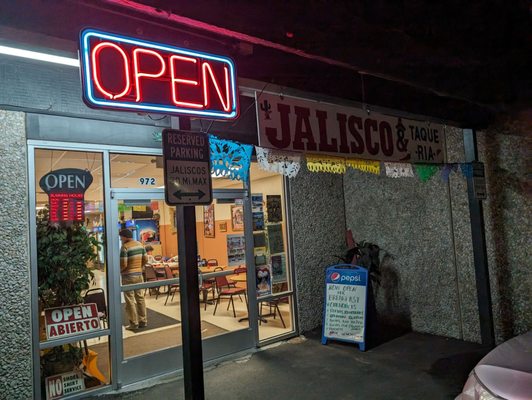 Jaliscos by null