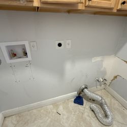 Apex One Home Inspections - Washer waterline broken