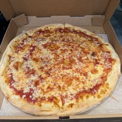 Large cheese, classic pie, absolutely delicious!