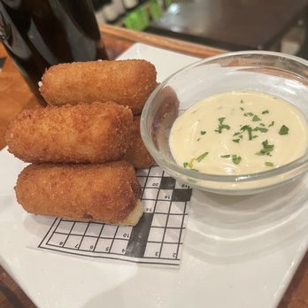 Happy Wine in the Grove - Croquetas de Manchego - Tapas Bars Near Me - Miami, Florida Happy Wine in the Grove - Croquetas de Manchego - Tapas Bars Near Me - Miami, Florida