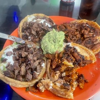 Los Mogotes De Michoacan - Picaditas with Spicy Pork and Steak, served with guacamole - Mexican Near Me - Highland Park, Illinois Los Mogotes De Michoacan - Picaditas with Spicy Pork and Steak, served with guacamole - Mexican Near Me - Highland Park, Illinois