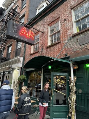 Ear Inn by null