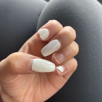 Kim's Pro Nails - Nail Salons Near Me - Normal, Illinois
