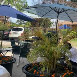 Chill n Eat Grill- Carib'Latin - Patio