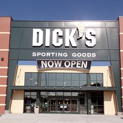 DICK'S Sporting Goods
