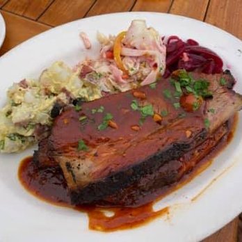 Tarpy's Roadhouse - 12-Hour Brisket with Longhorn Sauce - New American Near Me - Monterey, California
