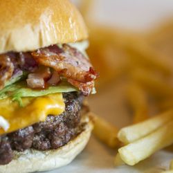 Tommi's Burger Joint
