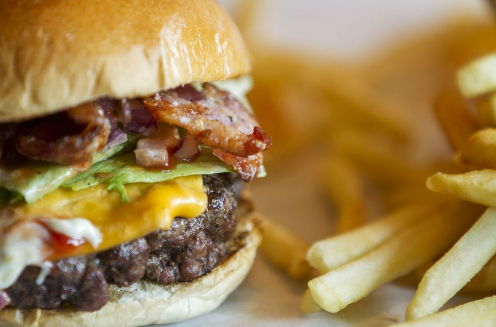 Tommi's Burger Joint