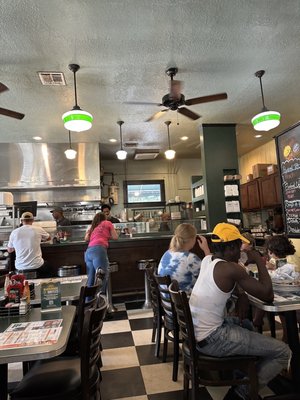 Metro Diner by null
