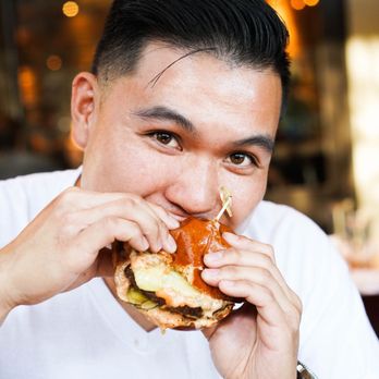 MESSHALL - Me face deep in the Mess Burger - Breakfast & Brunch Near Me - Los Angeles, California MESSHALL - Me face deep in the Mess Burger - Breakfast & Brunch Near Me - Los Angeles, California