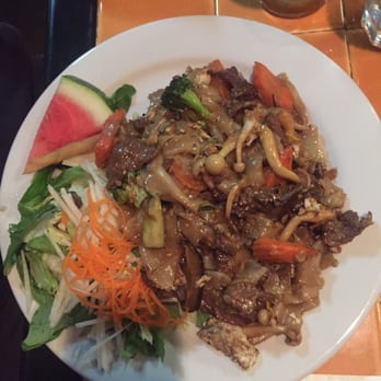 Neecha Thai - Beef pad see ew... Their pad see ew is the best. - Thai Near Me - Oakland, California Neecha Thai - Beef pad see ew... Their pad see ew is the best. - Thai Near Me - Oakland, California