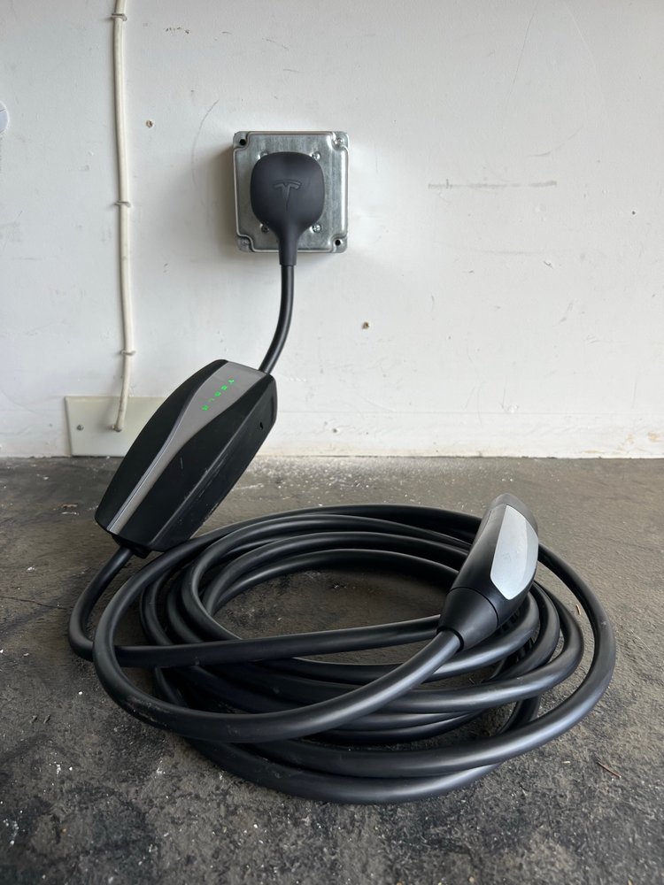 Slide of Flo Electric