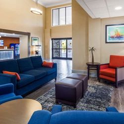 Best Western Shallotte / Ocean Isle Beach Hotel - Lobby