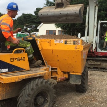 Waveney Grab Hire - DIgger & dumper hire. - Snow Removal Near Me - Diss, NFK