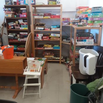 Copper Dog - Toys and games, furniture - Antiques Near Me - Des Moines, Iowa