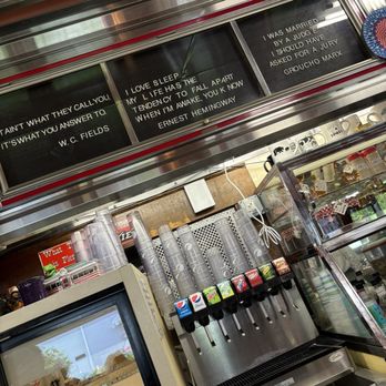 FOUR ACES DINER - Updated September 2025 - 547 Photos & 427 Reviews