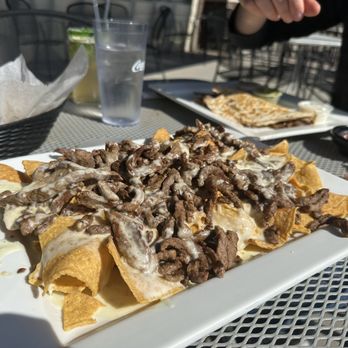Hidalgo Mexican Bar & Grill - Steak Nachos with Ground Beef - Mexican Near Me - Ankeny, Iowa Hidalgo Mexican Bar & Grill - Steak Nachos with Ground Beef - Mexican Near Me - Ankeny, Iowa
