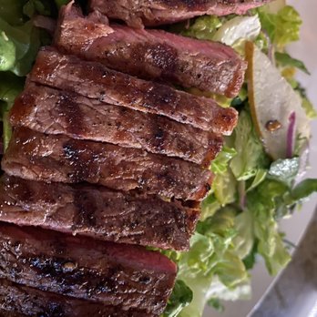 Bardot - Steak salad with pear and candied walnuts Dijon dressing. Light meal. - New American Near Me - Claremont, California