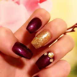 Pure Nails & Spa