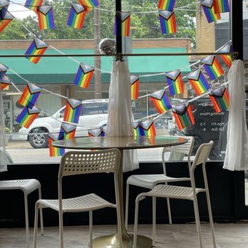 Fable Cafe - Decor - Coffee & Tea Near Me - Cincinnati, Ohio