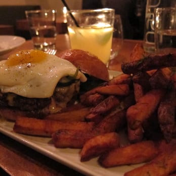 Rustic Canyon - THE burger - Wine Bars Near Me - Santa Monica, California