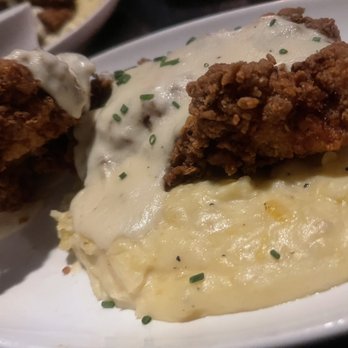 Summit Grill - Chicken Fried Chicken - Bars Near Me - Kansas City, Missouri Summit Grill - Chicken Fried Chicken - Bars Near Me - Kansas City, Missouri