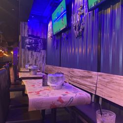 Hook & Reel Cajun Seafood & Bar