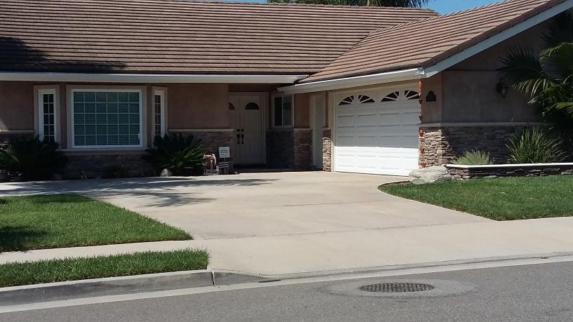 Slide of Orange County Gutter