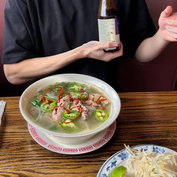 Golden Teriyaki - Beef Pho - Chinese Near Me - Pullman, Washington Golden Teriyaki - Beef Pho - Chinese Near Me - Pullman, Washington