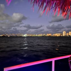 Cruisin Tikis West Palm Beach