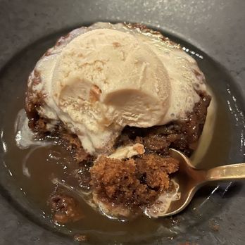 Hell's Kitchen - Sticky toffee pudding - Cocktail Bars Near Me - Funner, California