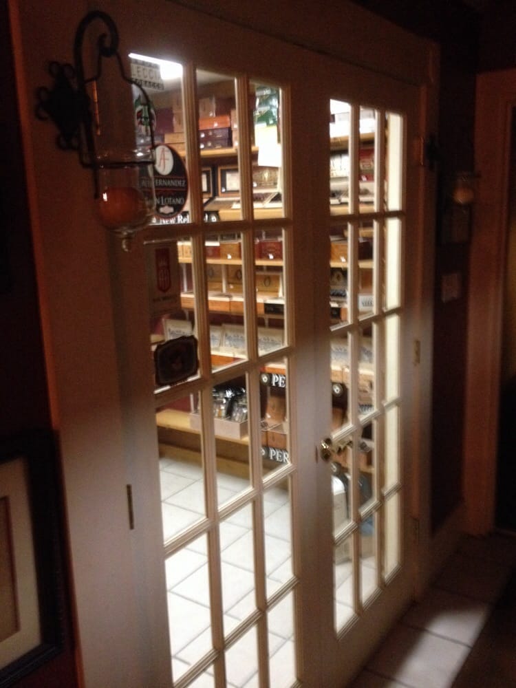 WOODLAND CIGAR COMPANY Updated October 2024 46 N Sandusky St