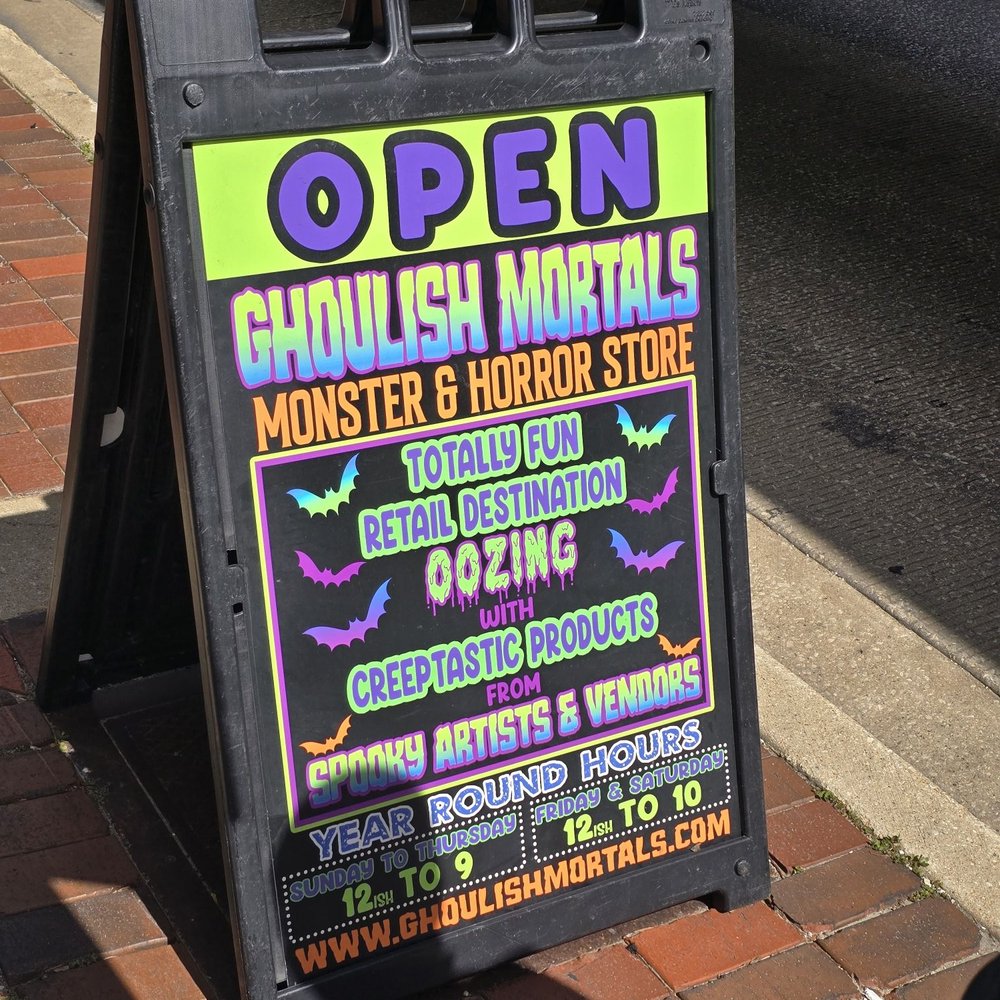 Ghoulish Mortals - Props Near Me - St. Charles, Illinois