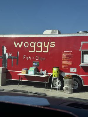 Woggy's Fish n Chips by null