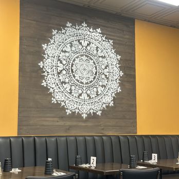 Naans & Curries - Inside - Indian Near Me - Milpitas, California Naans & Curries - Inside - Indian Near Me - Milpitas, California