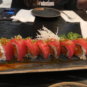 Love Sushi Blue - Hawaiian roll so good excellent sashimi loved it! - Sushi Bars Near Me - Bakersfield, California Love Sushi Blue - Hawaiian roll so good excellent sashimi loved it! - Sushi Bars Near Me - Bakersfield, California