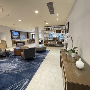 Costa Mesa Marriott - Lobby - Hotels Near Me - Costa Mesa, California Costa Mesa Marriott - Lobby - Hotels Near Me - Costa Mesa, California